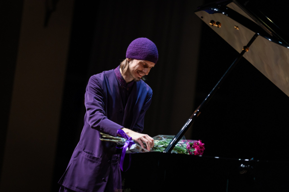 &Mcy;&ocy;&ncy;&acy;&khcy; &Acy;&vcy;&iecy;&lcy;&softcy;&period; &Vcy;&iecy;&chcy;&ncy;&acy;&yacy; &lcy;&yucy;&bcy;&ocy;&vcy;&softcy;