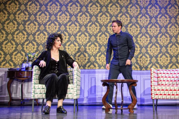 Семейка легкого поведения