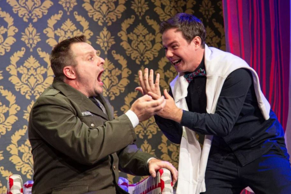 Семейка легкого поведения