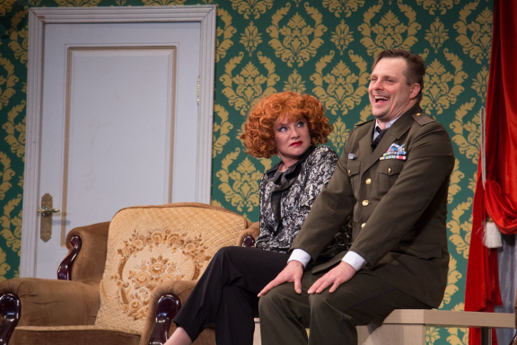 Семейка легкого поведения